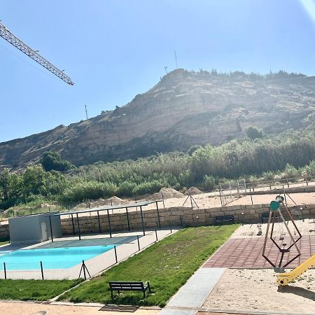 Precioso Piso Monzon Terraza, Parking,Piscina,Zona De Juegos Монсон Экстерьер фото