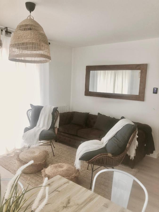 Апартаменты Precioso Piso Monzon Terraza, Parking,Piscina,Zona De Juegos Экстерьер фото