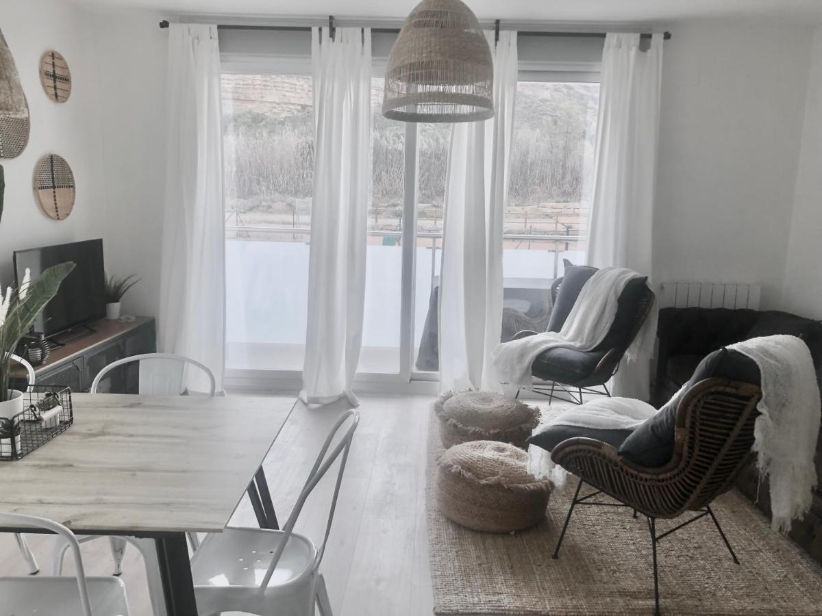 Апартаменты Precioso Piso Monzon Terraza, Parking,Piscina,Zona De Juegos Экстерьер фото