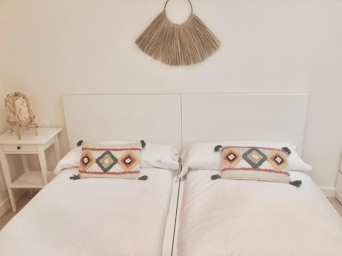 Апартаменты Precioso Piso Monzon Terraza, Parking,Piscina,Zona De Juegos Экстерьер фото