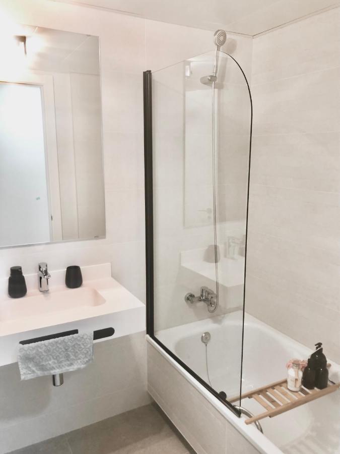 Апартаменты Precioso Piso Monzon Terraza, Parking,Piscina,Zona De Juegos Экстерьер фото