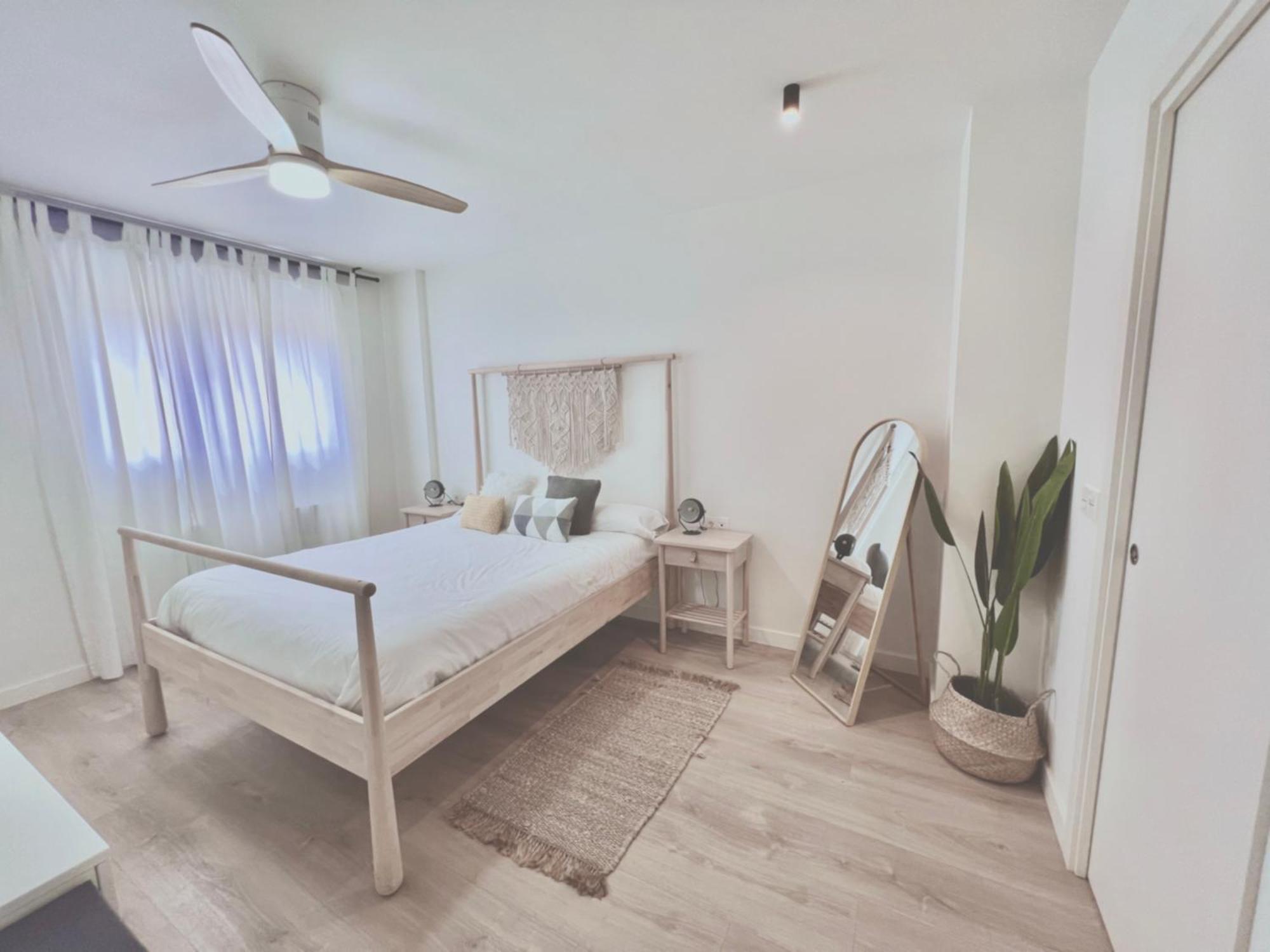 Апартаменты Precioso Piso Monzon Terraza, Parking,Piscina,Zona De Juegos Экстерьер фото